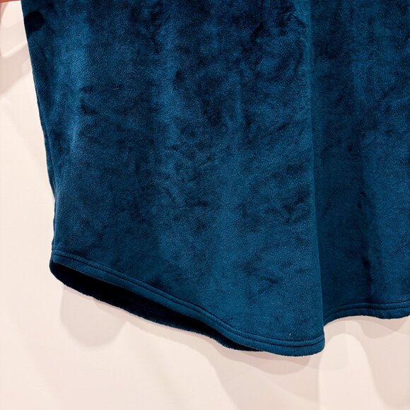 32 DEGREES Forest green plush hooded dress with kangaroo pocket | Small * - Picture 8 of 9